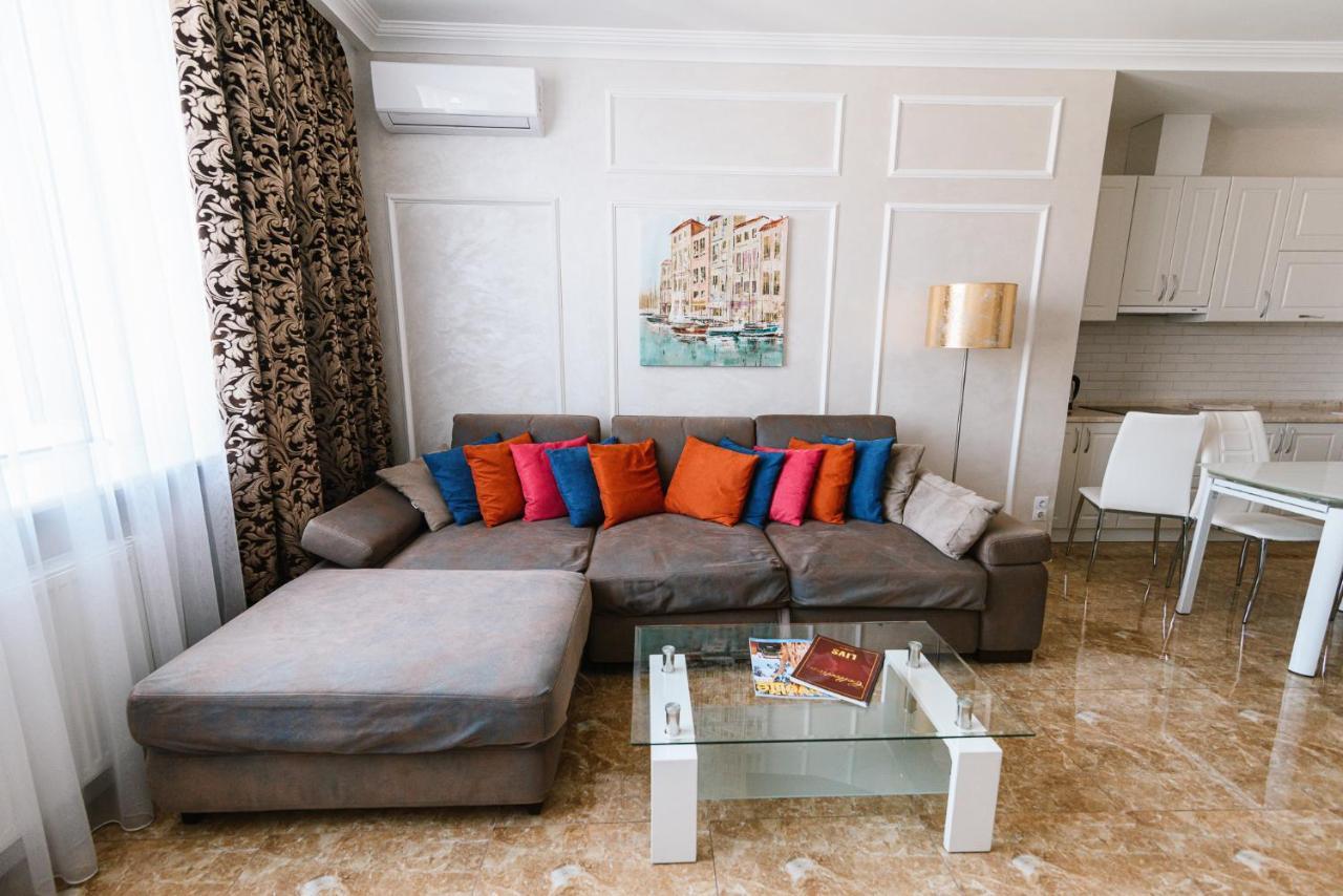 Luxury For Business & Pleasure Royal 2 Daire Kiev Dış mekan fotoğraf