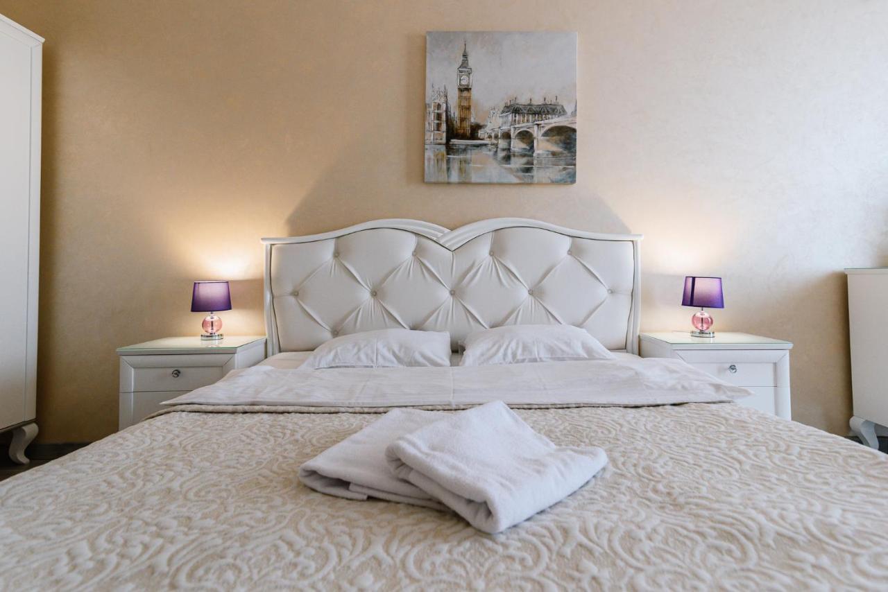 Luxury For Business & Pleasure Royal 2 Daire Kiev Dış mekan fotoğraf