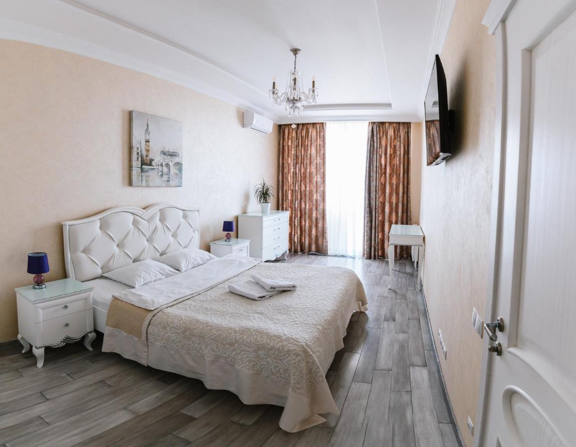Luxury For Business & Pleasure Royal 2 Daire Kiev Dış mekan fotoğraf